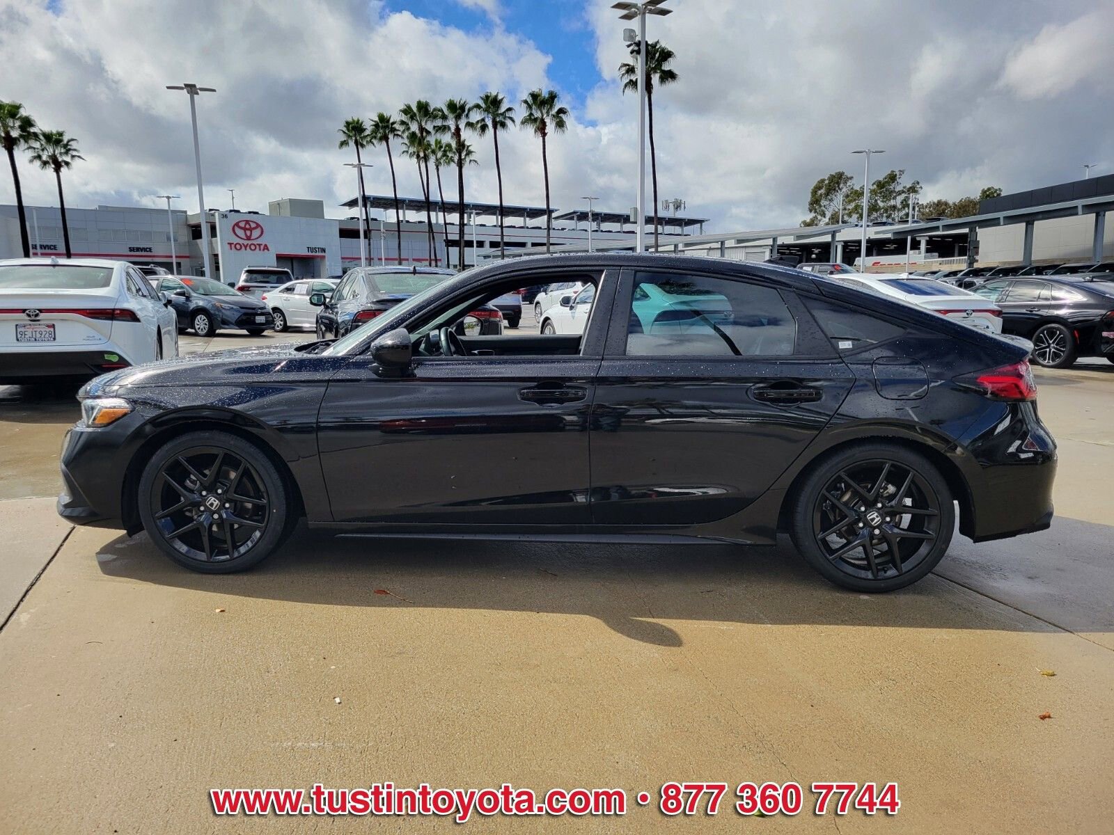 Used 2024 Honda Civic Sport image 6