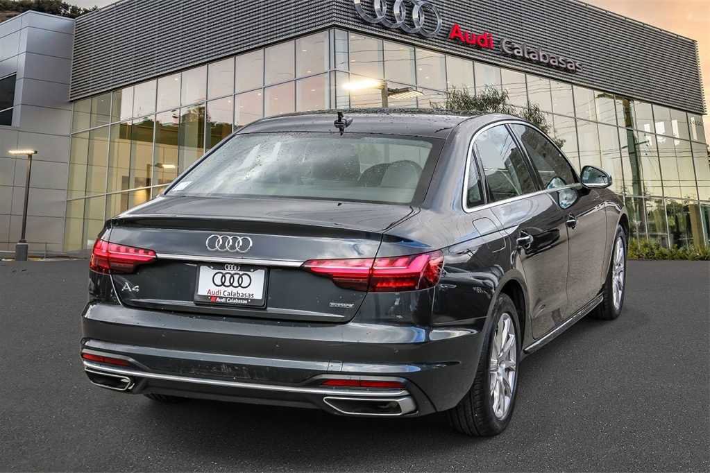 Used 2023 Audi A4 2.0T Premium w/ Convenience Package image 4
