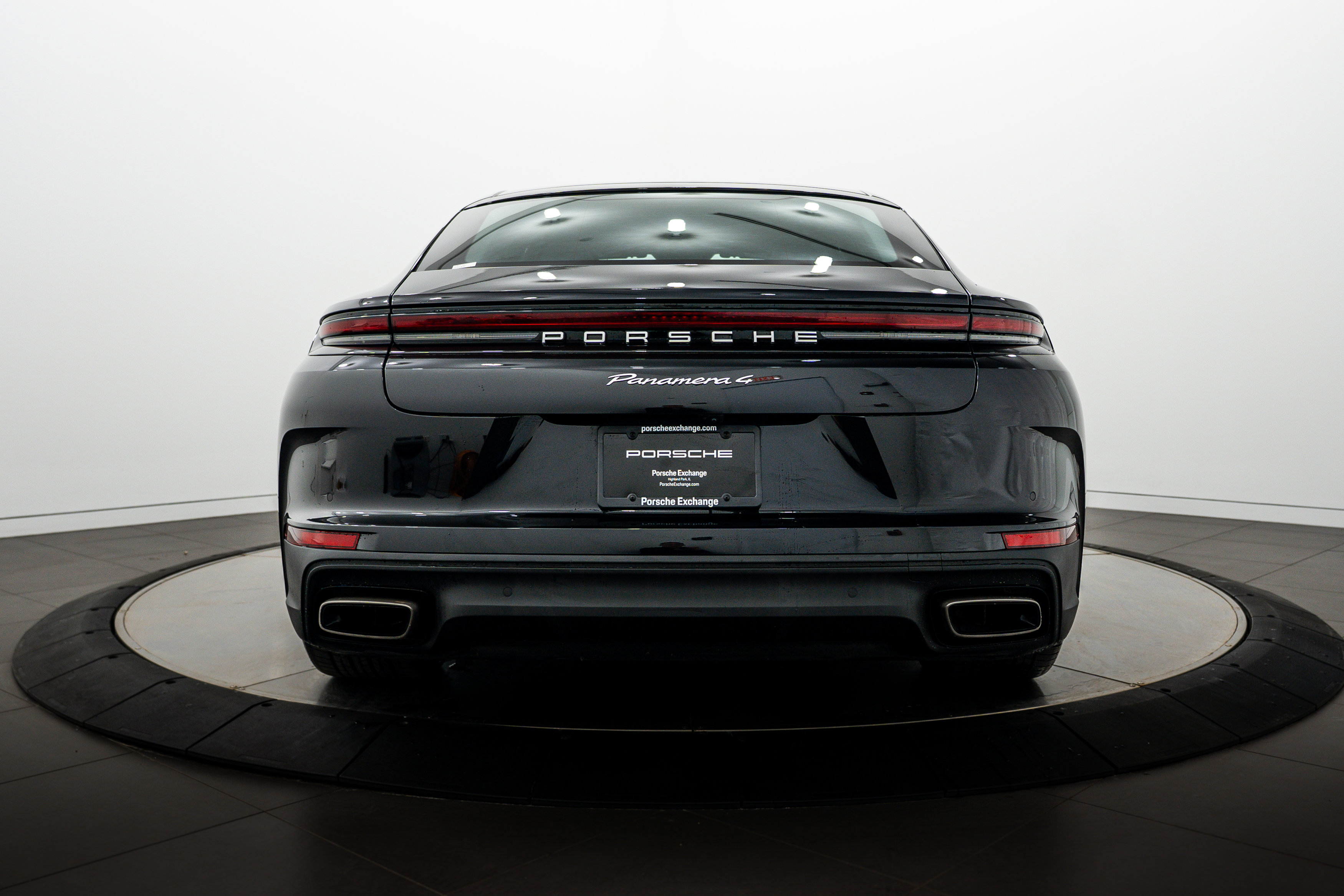 Certified 2026 Porsche Panamera 4 AWD/4WD image 6
