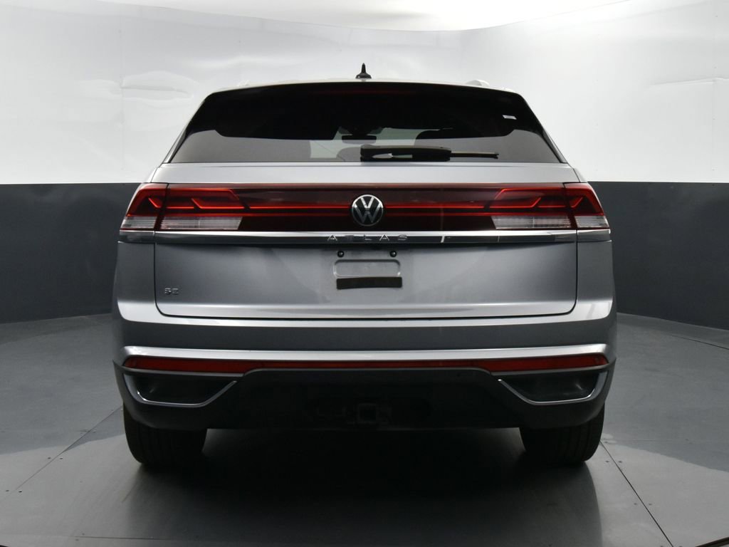 Used 2024 Volkswagen Atlas Cross Sport SE image 37