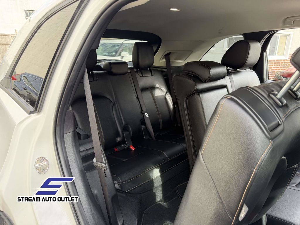 Used 2024 MAZDA CX-90 3.3 Turbo w/ Select Package image 21