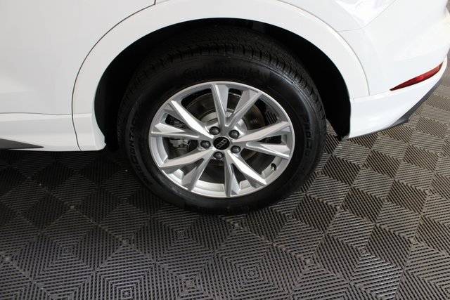 New 2025 Audi Q3 2.0T Premium image 26