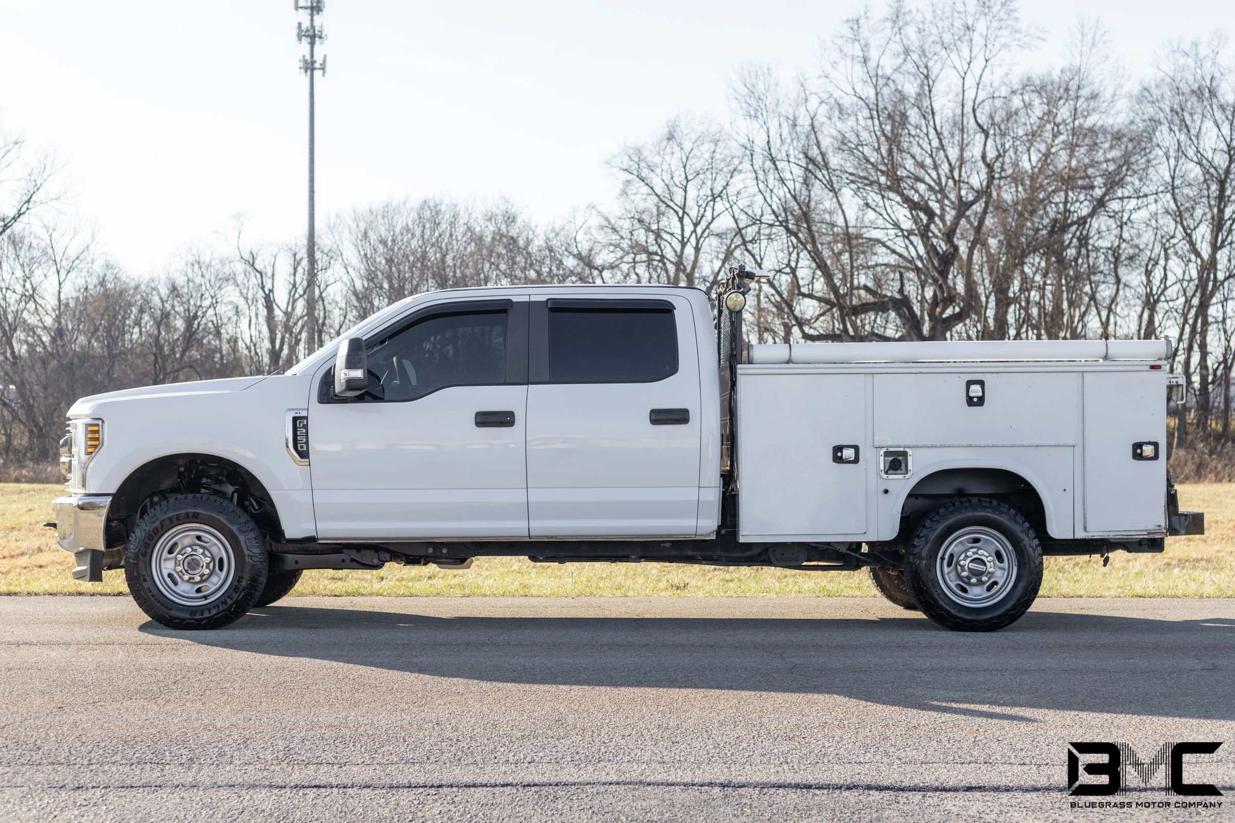Used 2019 Ford F250 XL w/ Power Equipment Group image 4