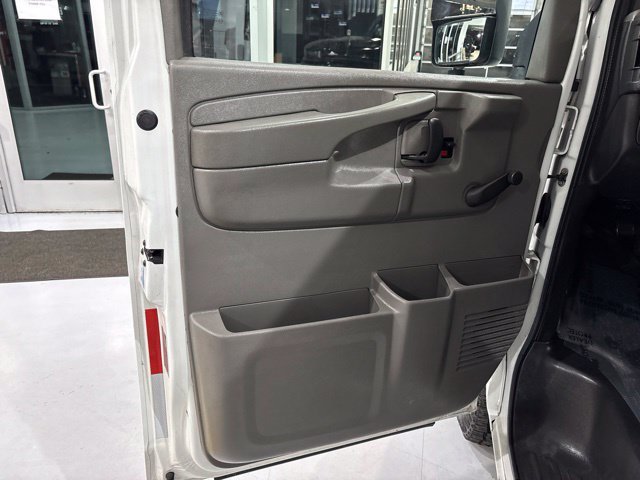 Used 2012 GMC Savana 3500 RWD image 14
