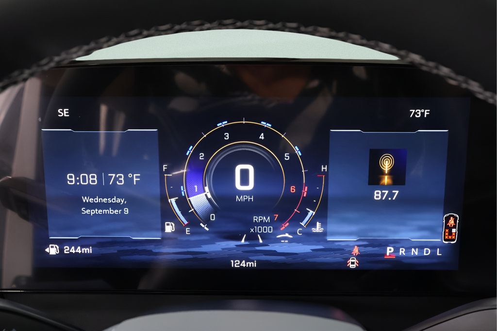 New 2027 Chevrolet Traverse LT w/ Driver Confidence Package FWD image 14