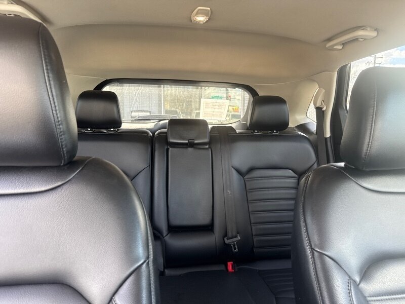 Used 2020 Ford Edge SEL AWD/4WD image 30