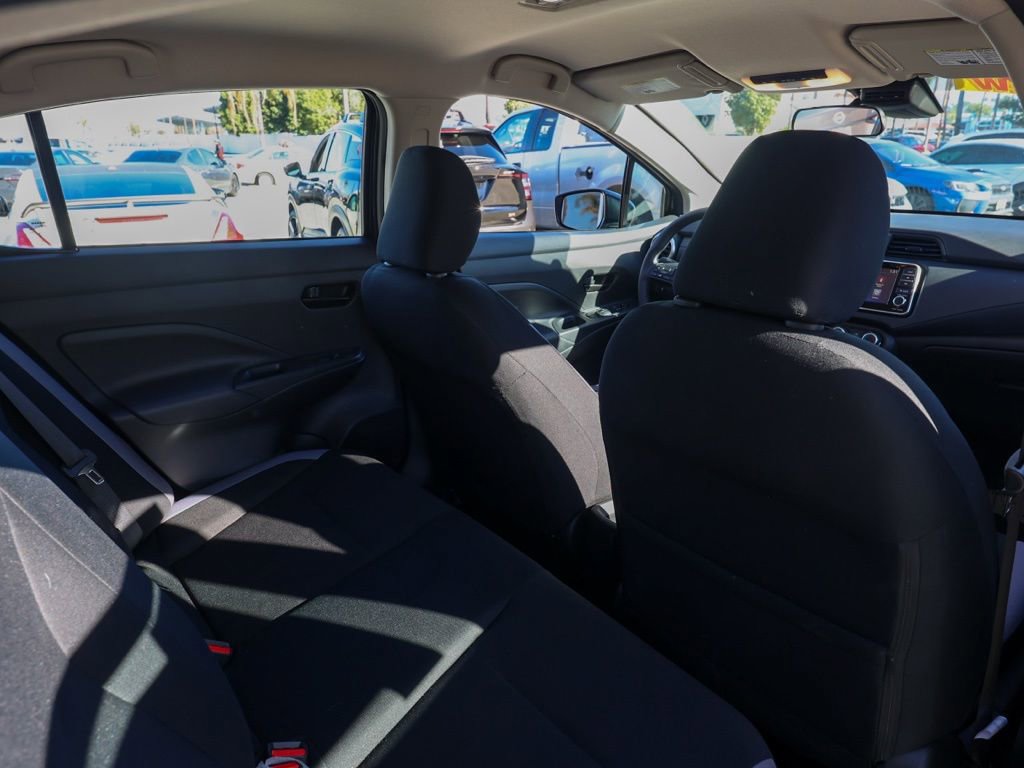 Used 2025 Nissan Versa S w/ Trunk Package image 16