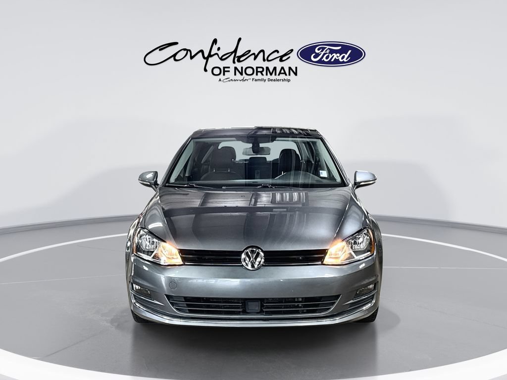 Used 2017 Volkswagen Golf SEL FWD image 2
