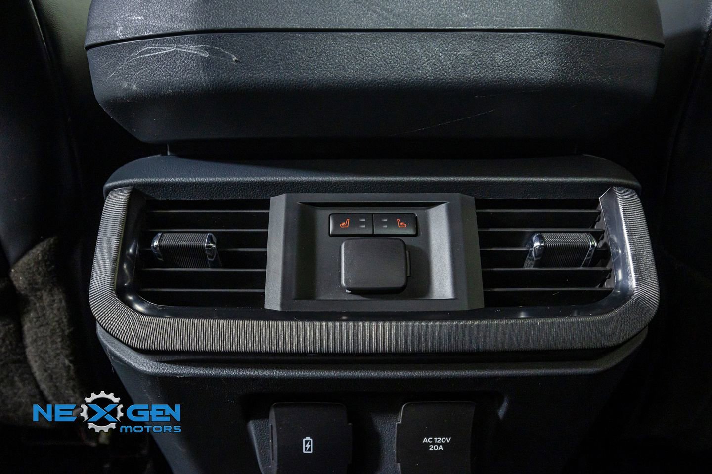 Used 2021 Ford F150 Platinum w/ Equipment Group 701A High image 27