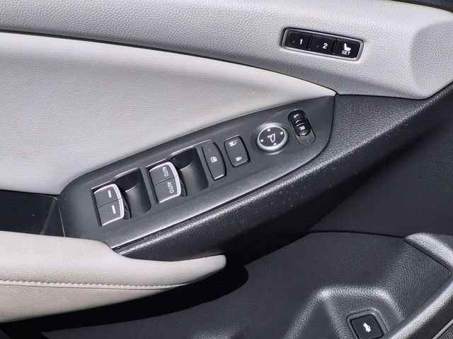 Used 2018 Honda Accord EX-L image 22