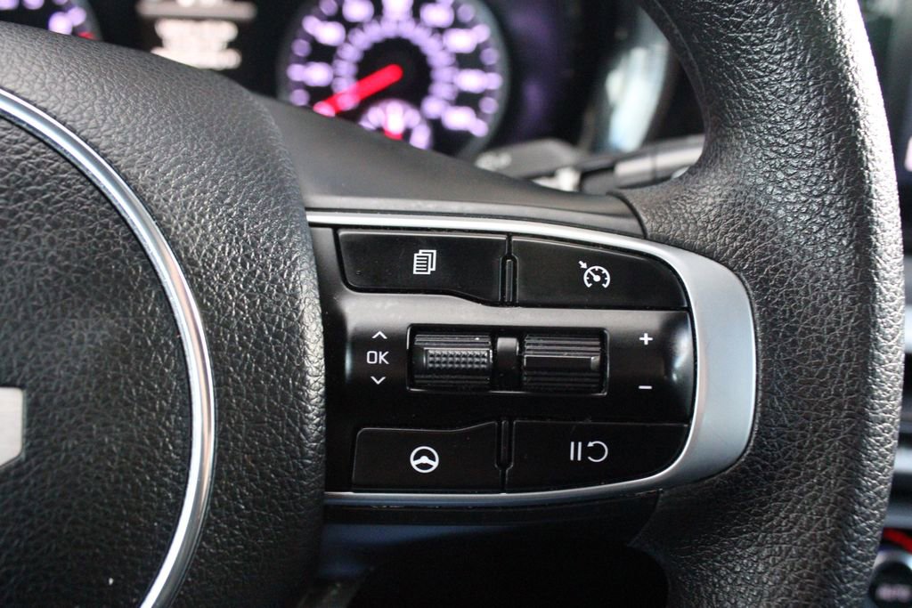 Used 2022 Kia K5 LXS image 30