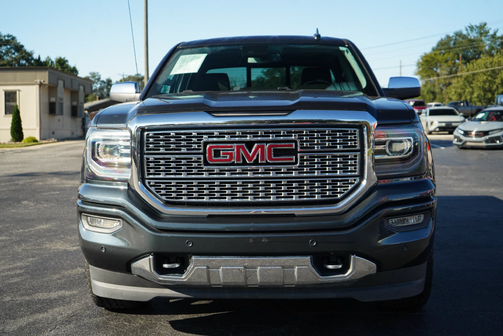 Used 2018 GMC Sierra 1500 Denali w/ Denali Ultimate Package AWD/4WD image 18