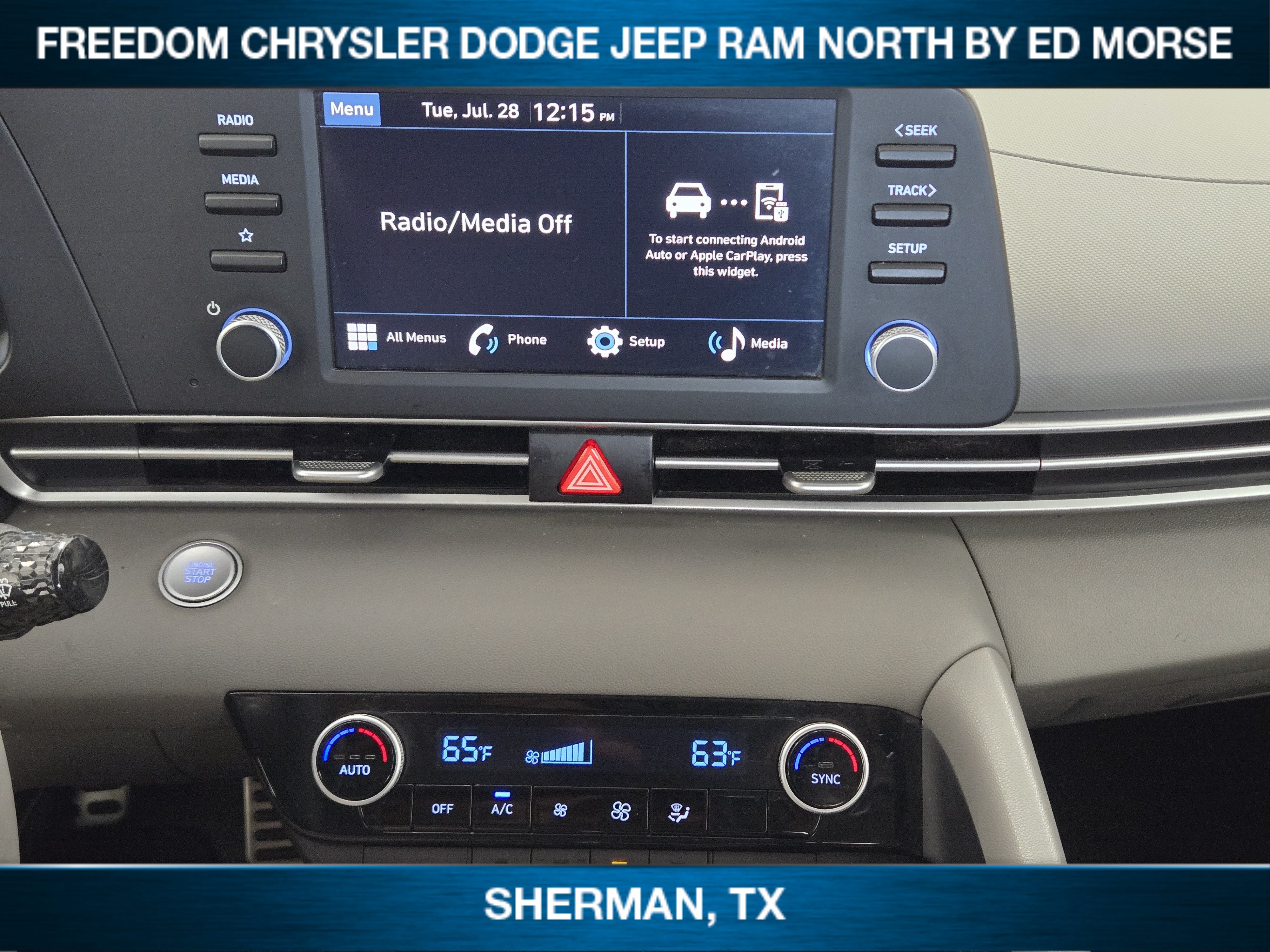 Used 2025 Hyundai Elantra Sport FWD image 11