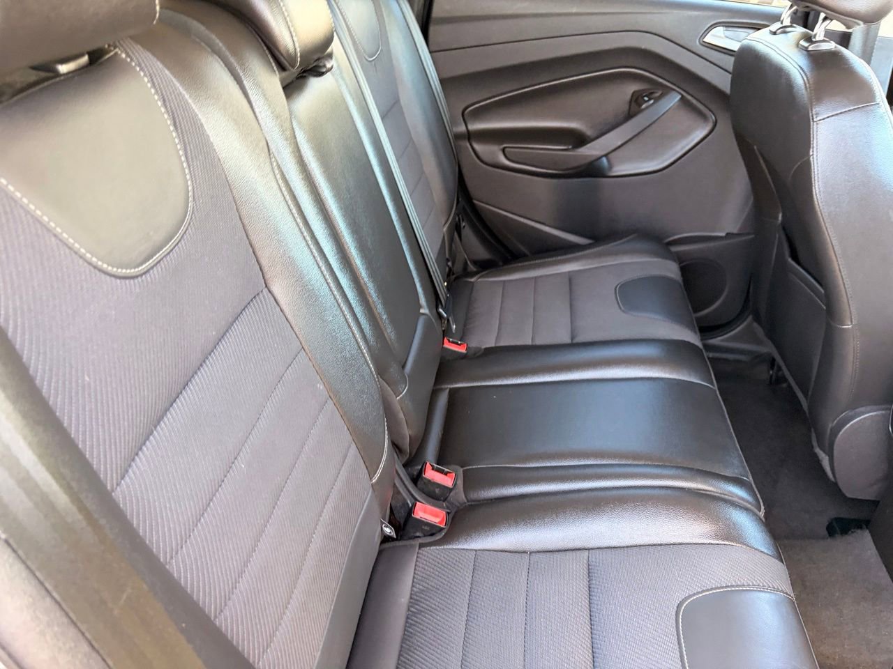 Used 2015 Ford Escape SE w/ SE Chrome Package AWD/4WD image 12