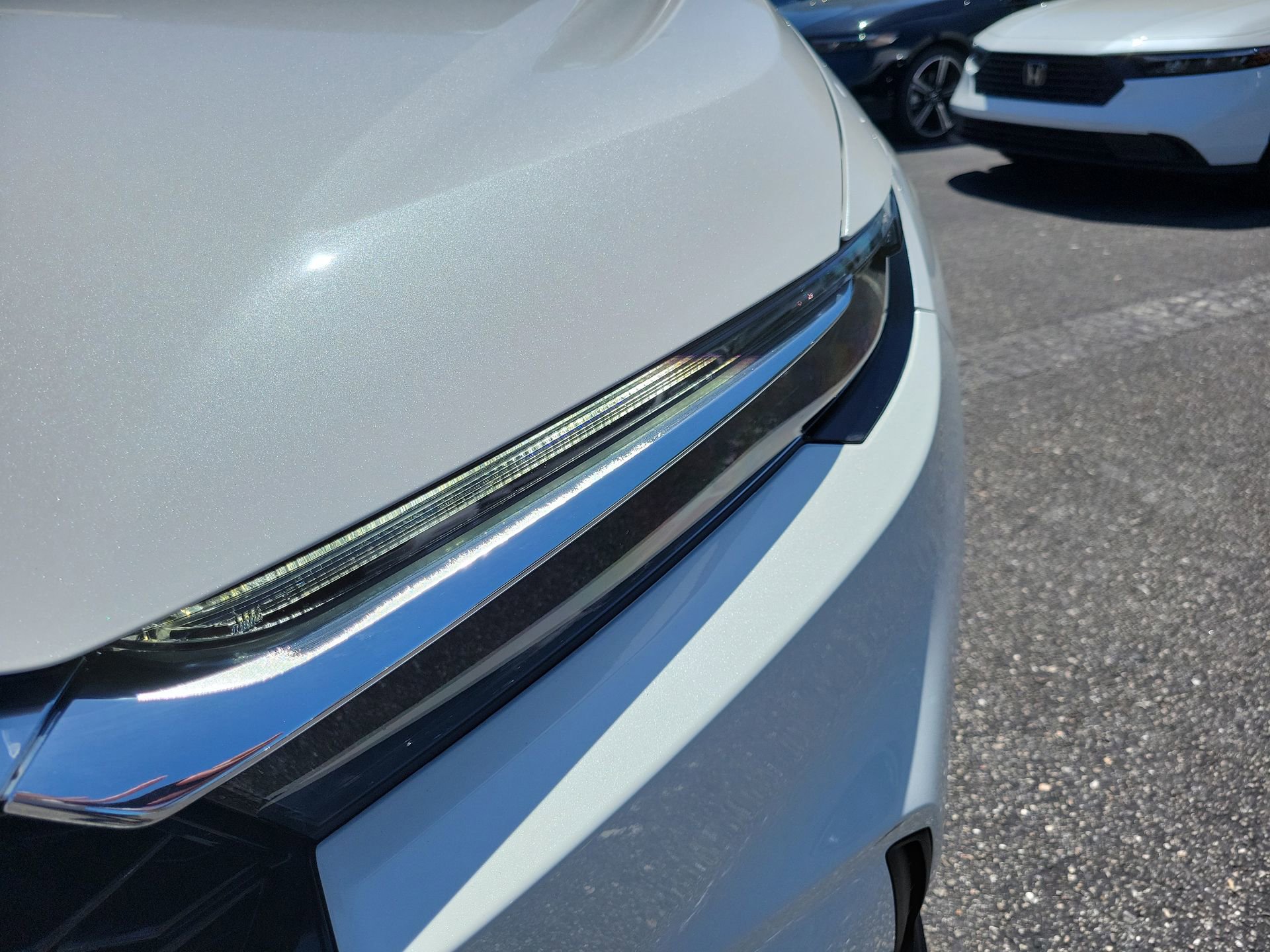 Used 2024 Honda CR-V EX-L image 11