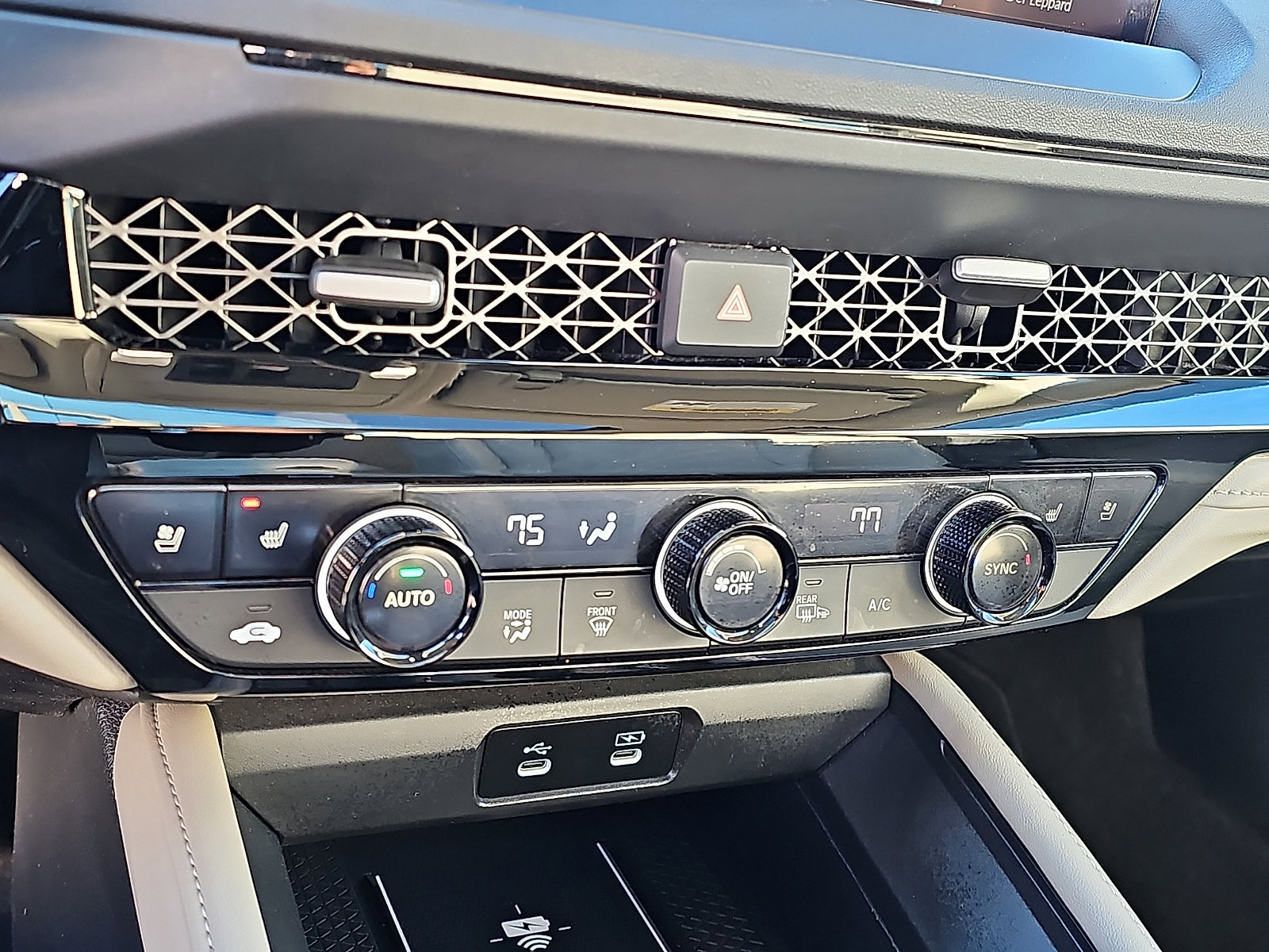 Used 2023 Honda Accord Touring image 17