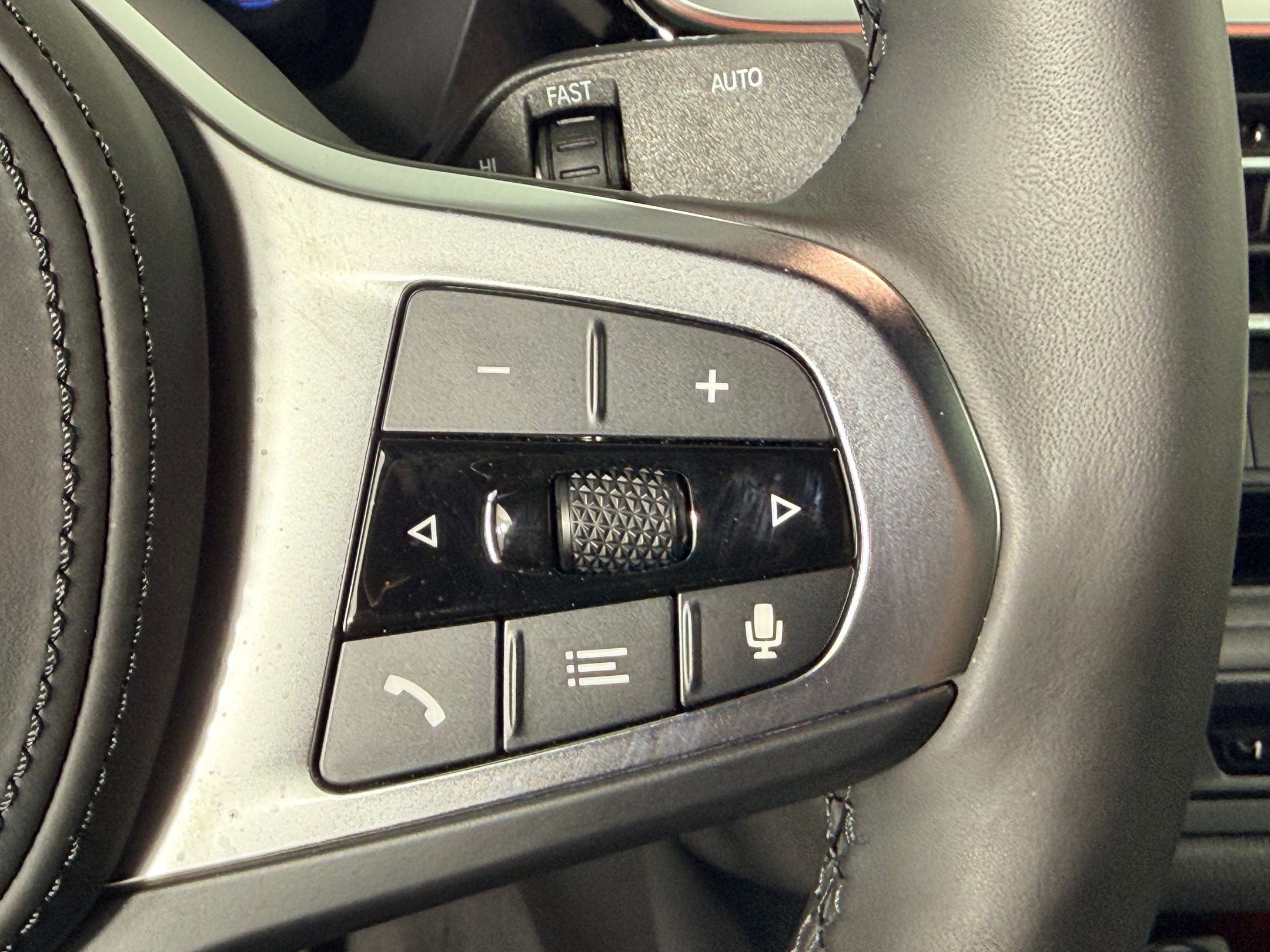 Used 2025 BMW Z4 M40i w/ Edition image 23