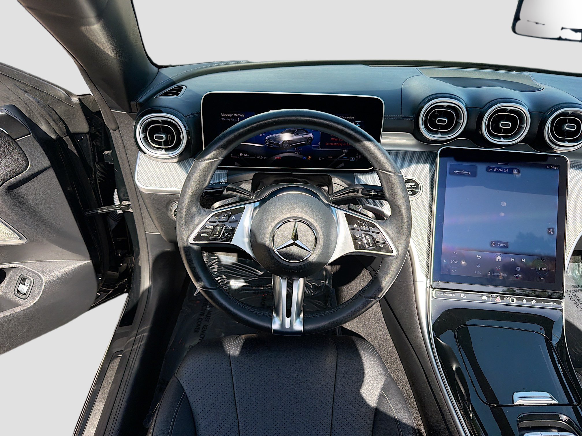 Used 2025 Mercedes-Benz CLE 300 4MATIC Cabriolet image 18