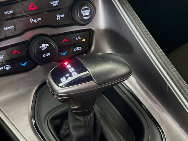 Used 2019 Dodge Challenger R/T RWD image 18