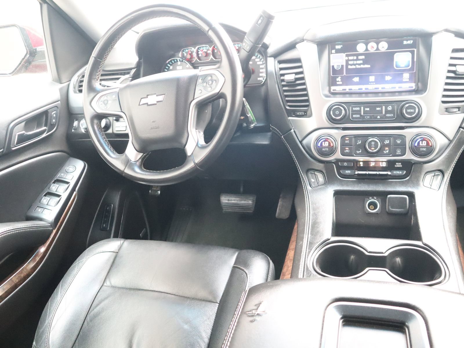 Used 2015 Chevrolet Tahoe LT AWD/4WD image 29