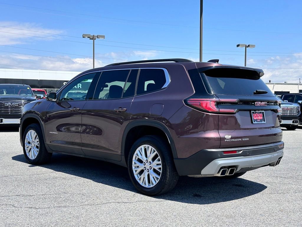 Used 2024 GMC Acadia Elevation w/ Luxury Package AWD/4WD image 7
