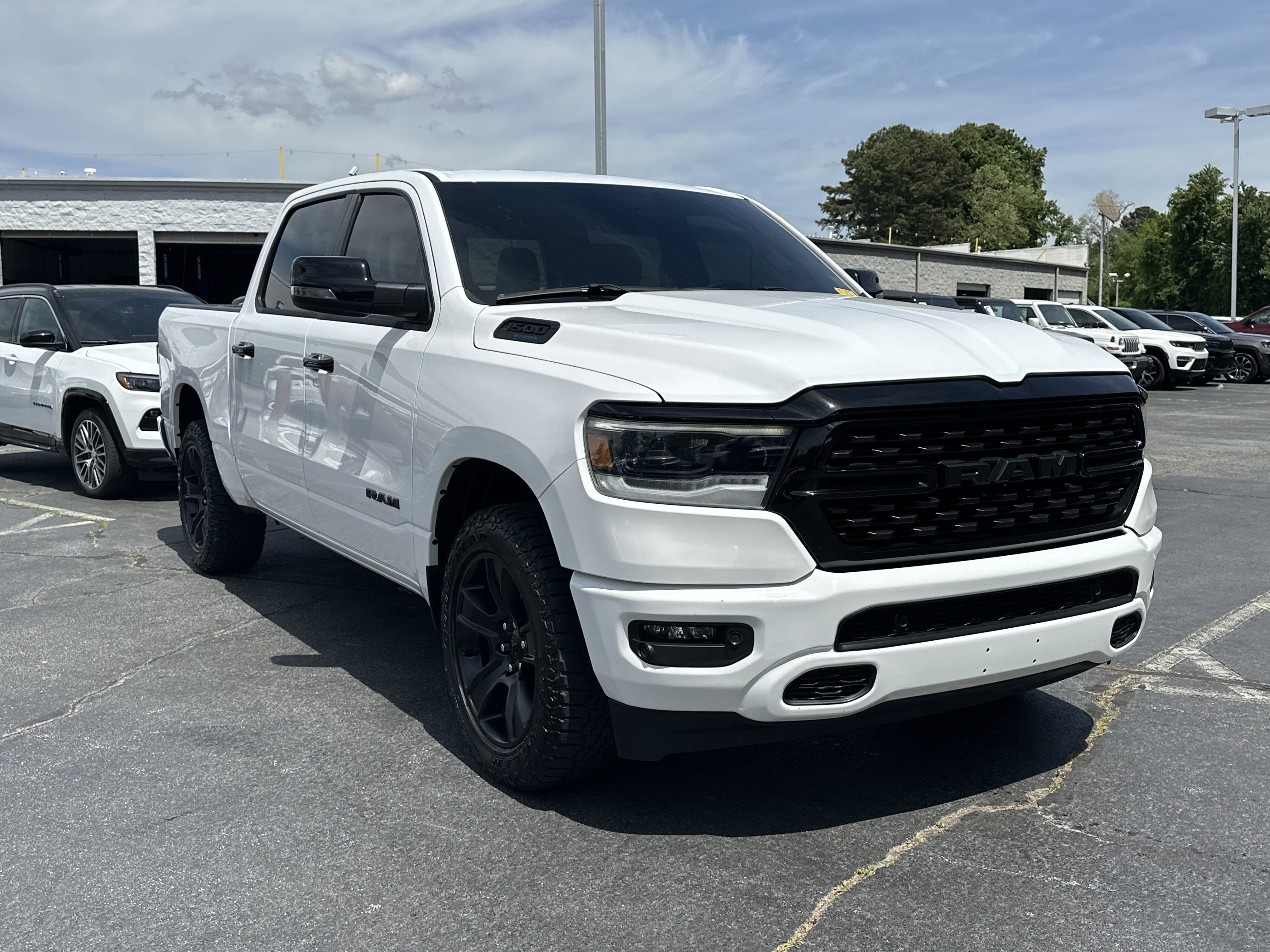 Used 2023 RAM 1500 Big Horn AWD/4WD image 2