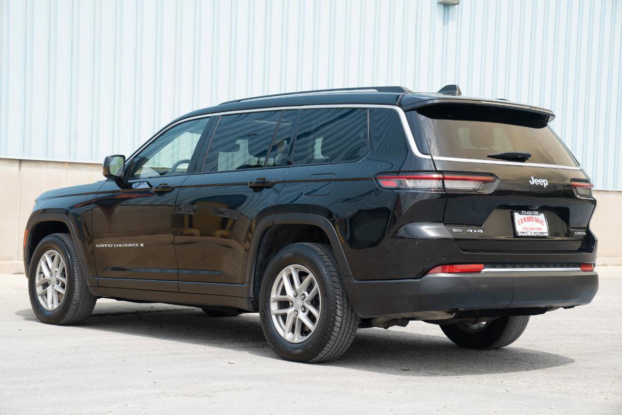 Used 2021 Jeep Grand Cherokee L Laredo w/ Luxury Tech Group I AWD/4WD image 15