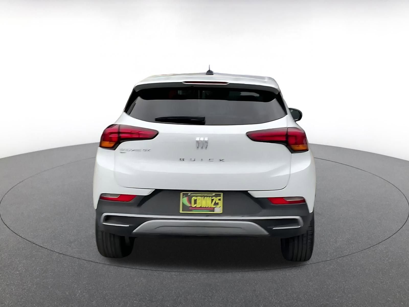 Used 2025 Buick Encore GX Preferred image 12