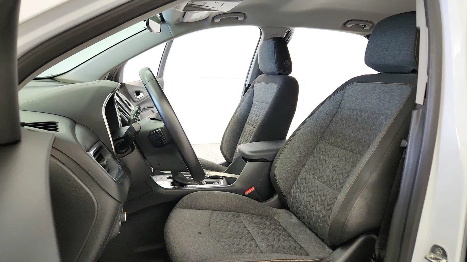 Used 2022 Chevrolet Equinox LT FWD image 19