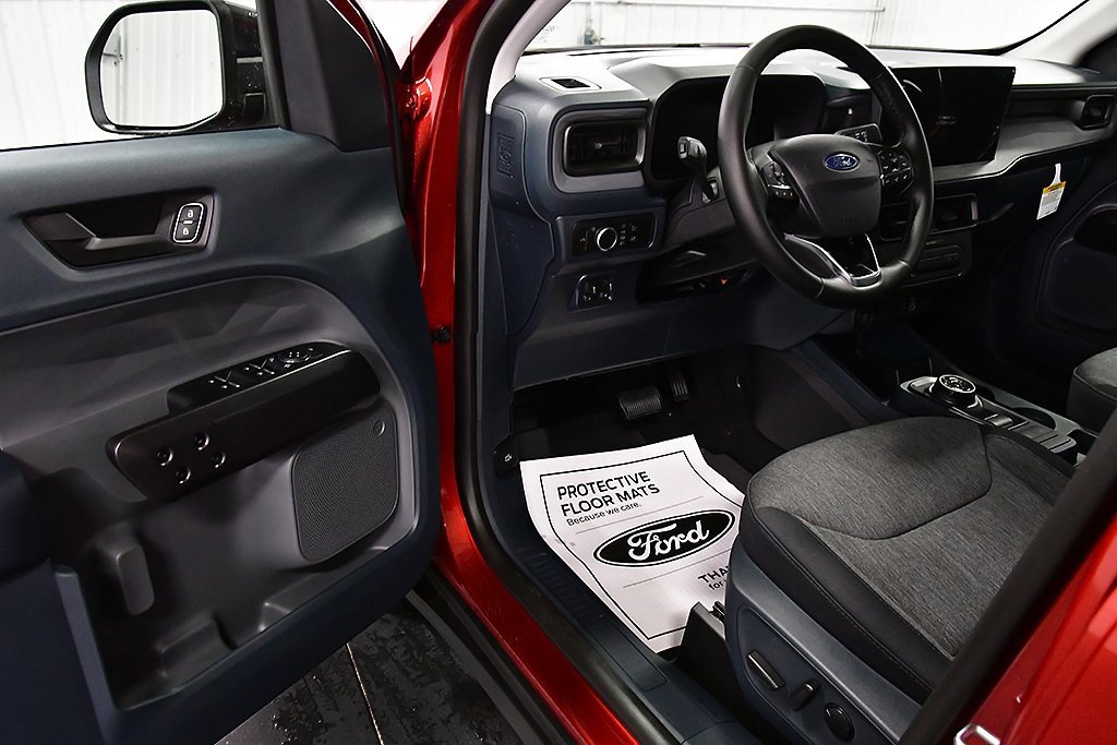 New 2025 Ford Maverick XLT w/ XLT Luxury Package image 15