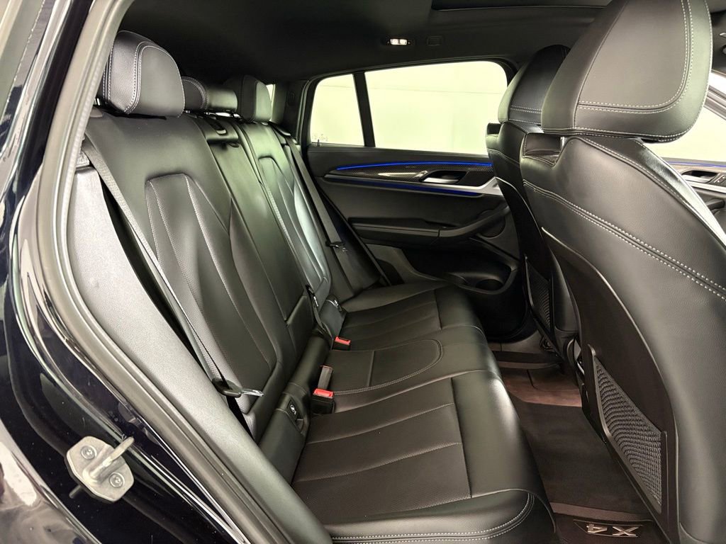 Used 2023 BMW X4 M40i w/ Premium Package image 39