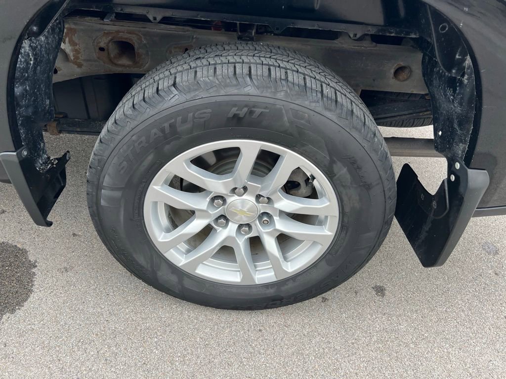 Used 2019 Chevrolet Silverado 1500 LT w/ All-Star Edition AWD/4WD image 13