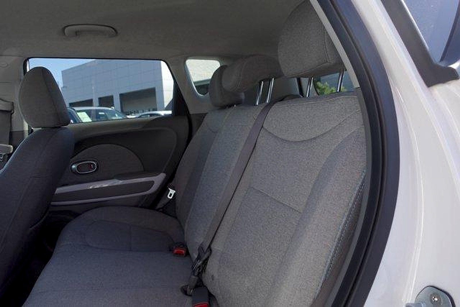 Used 2017 Kia Soul EV-e FWD image 26