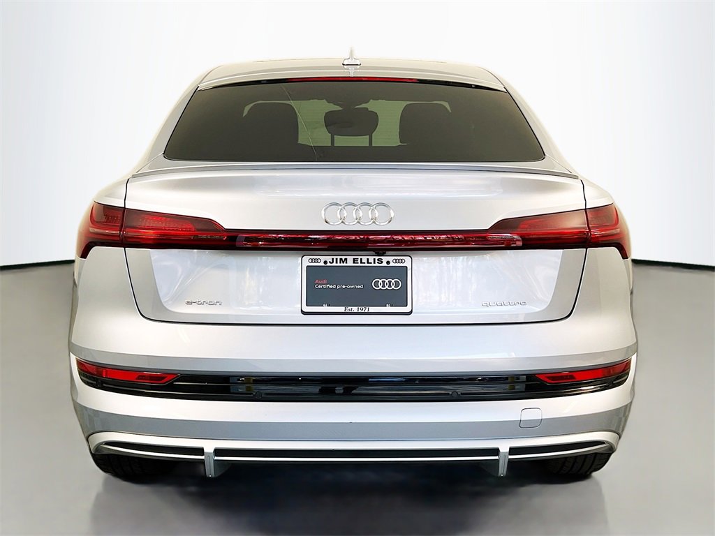 Certified 2022 Audi e-tron Prestige w/ Prestige Package image 6