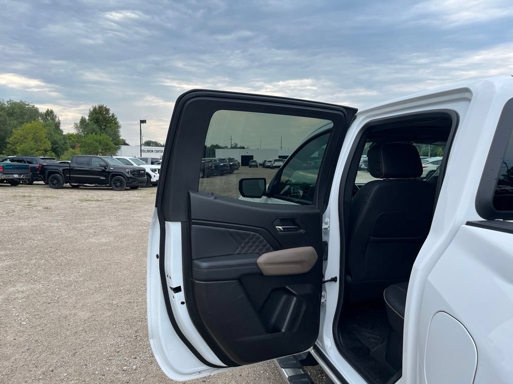 Used 2023 GMC Canyon Denali AWD/4WD image 27