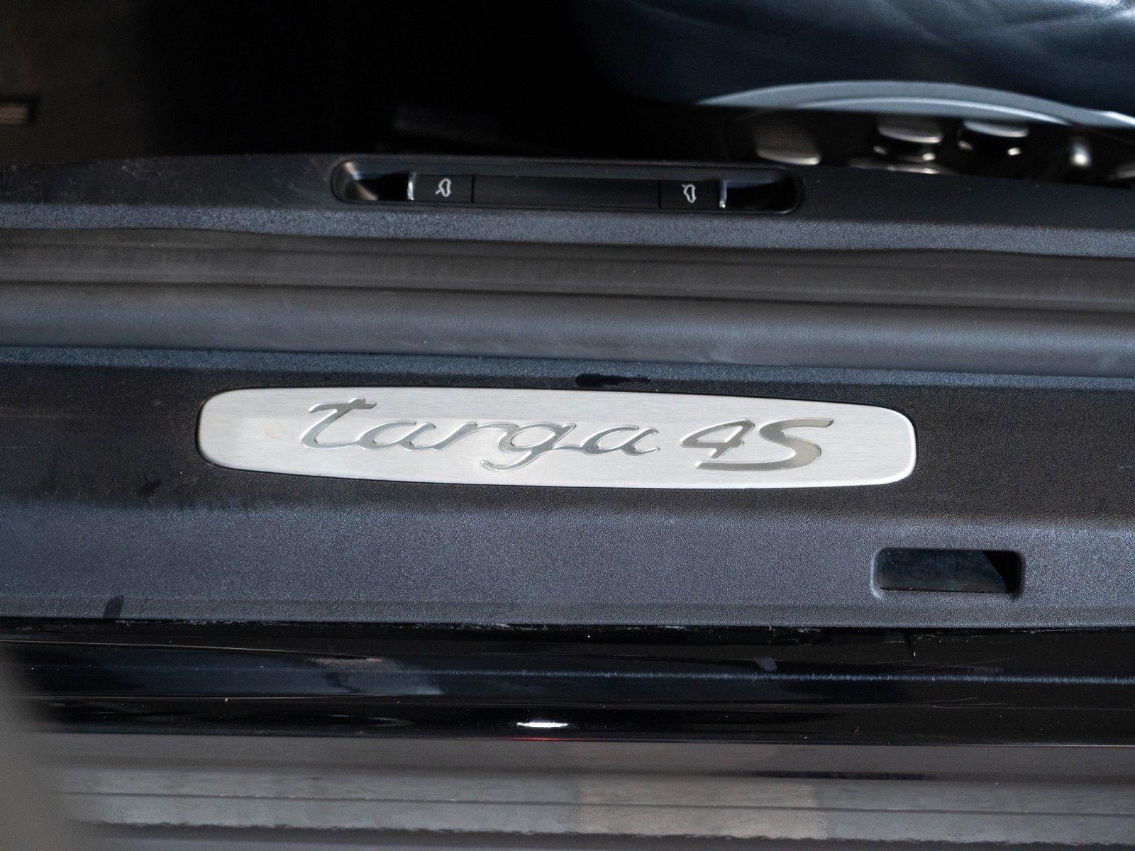 Certified 2019 Porsche 911 Targa 4S AWD/4WD image 13