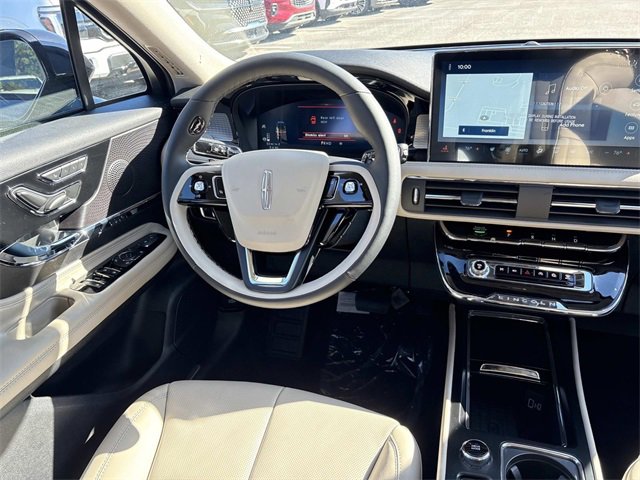 New 2026 Lincoln Corsair Premiere image 14