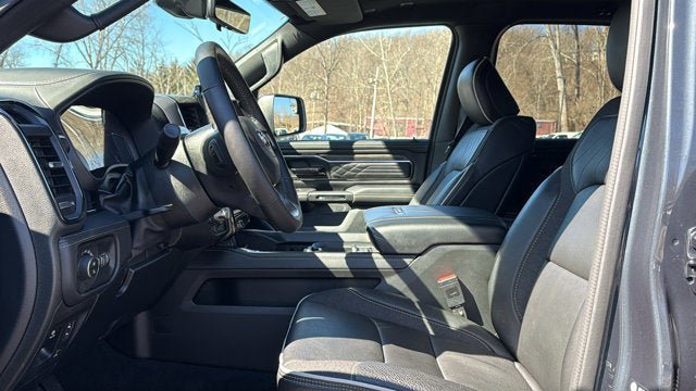 Used 2026 RAM 1500 Limited AWD/4WD image 13
