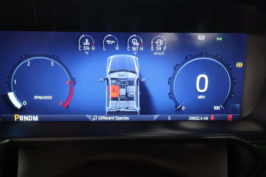 Used 2024 Ford F350 Platinum w/ FX4 Off-Road Package image 4