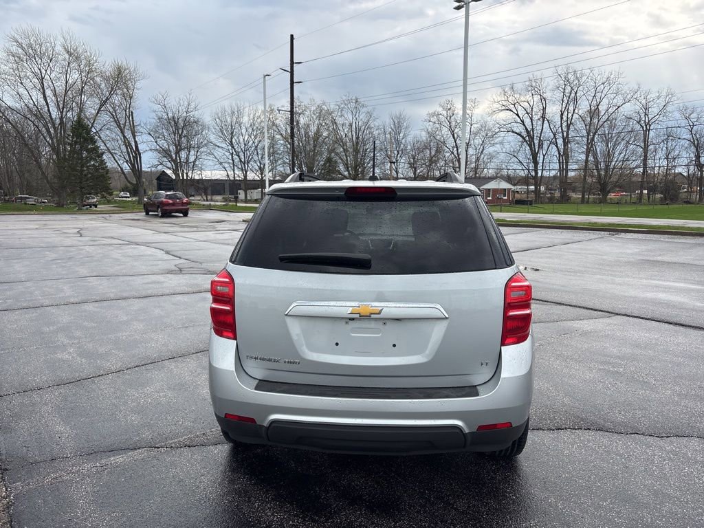 Used 2017 Chevrolet Equinox LT w/ Convenience Package image 6