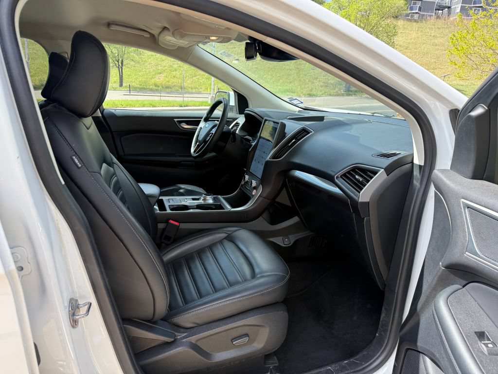 Certified 2024 Ford Edge SEL AWD/4WD image 29