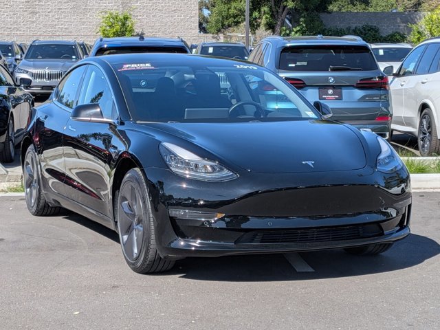 Used 2019 Tesla Model 3 Mid Range image 3