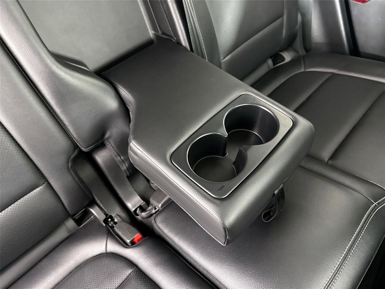 Used 2022 Ford Escape SEL w/ Technology Package image 41