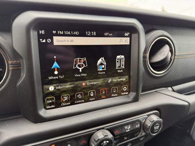 Used 2023 Jeep Wrangler Altitude image 35