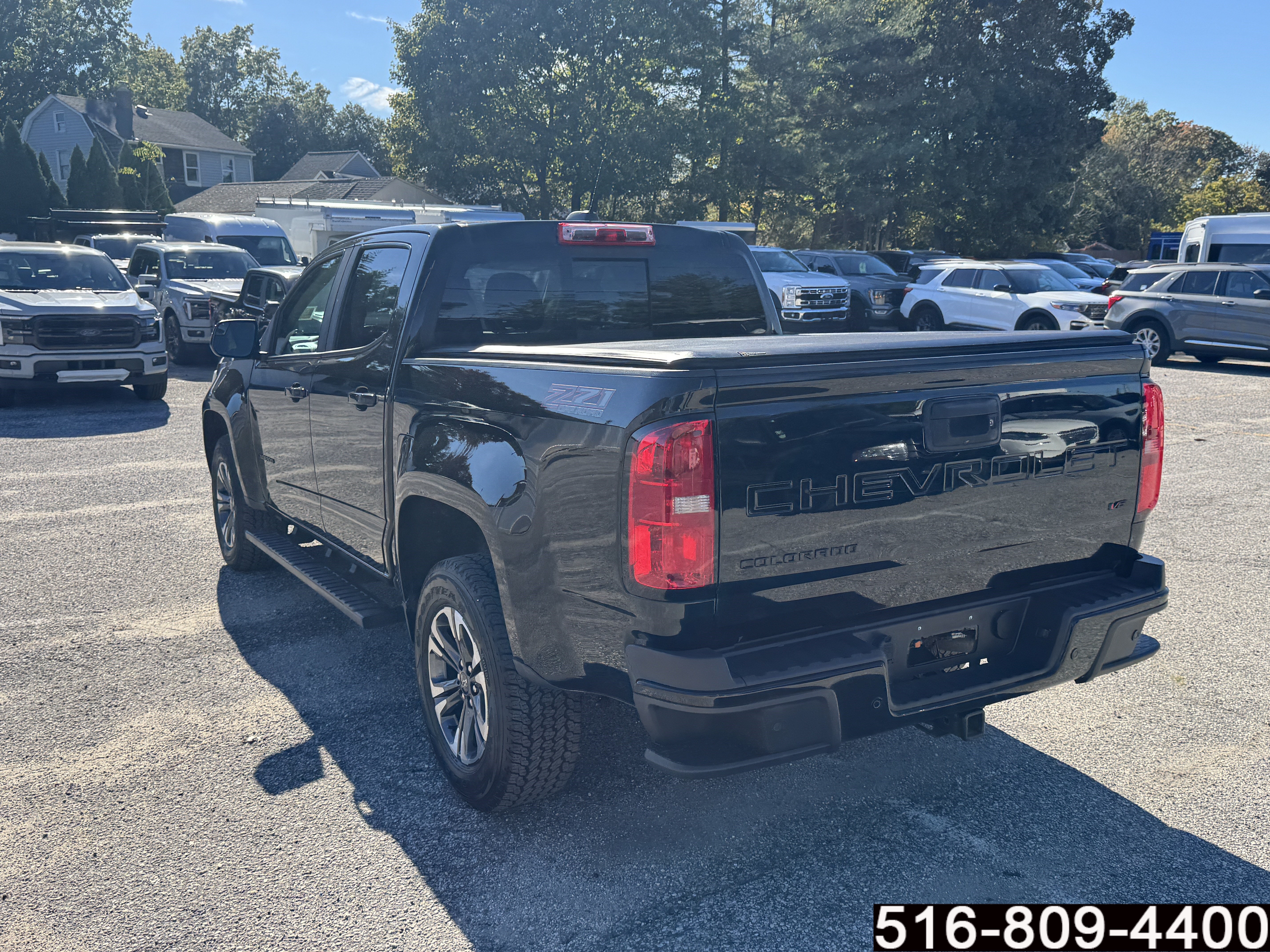Used 2022 Chevrolet Colorado Z71 AWD/4WD image 7