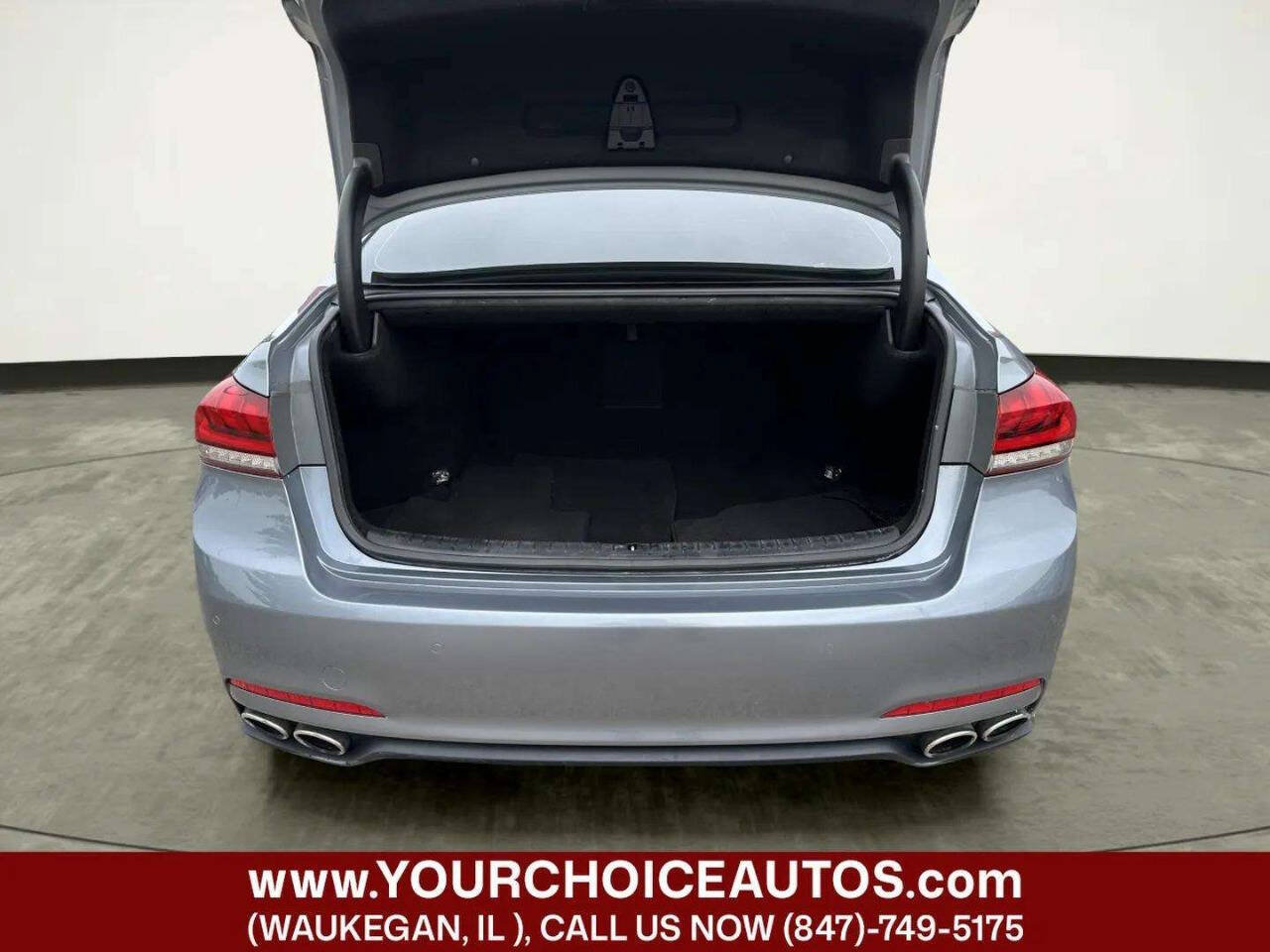 Used 2015 Hyundai Genesis 5.0 RWD image 13