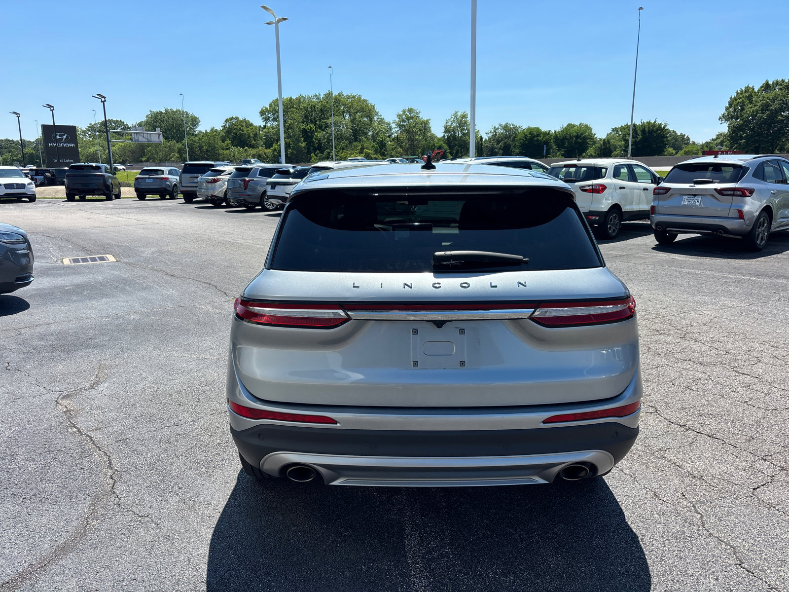 Certified 2023 Lincoln Corsair AWD w/ Rear Removable Package Tray image 6