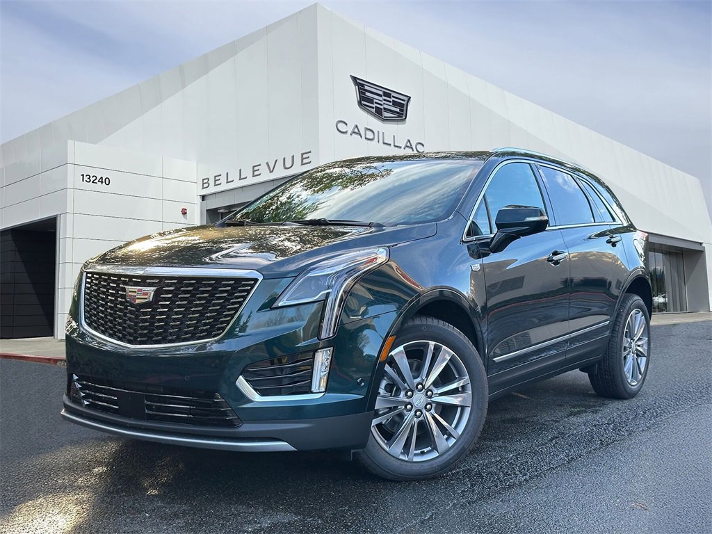 New 2025 Cadillac XT5 Premium Luxury w/ Technology Package