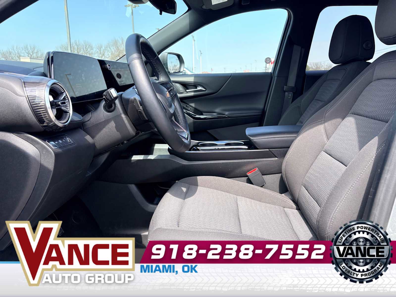 Used 2025 Chevrolet Equinox LT image 10