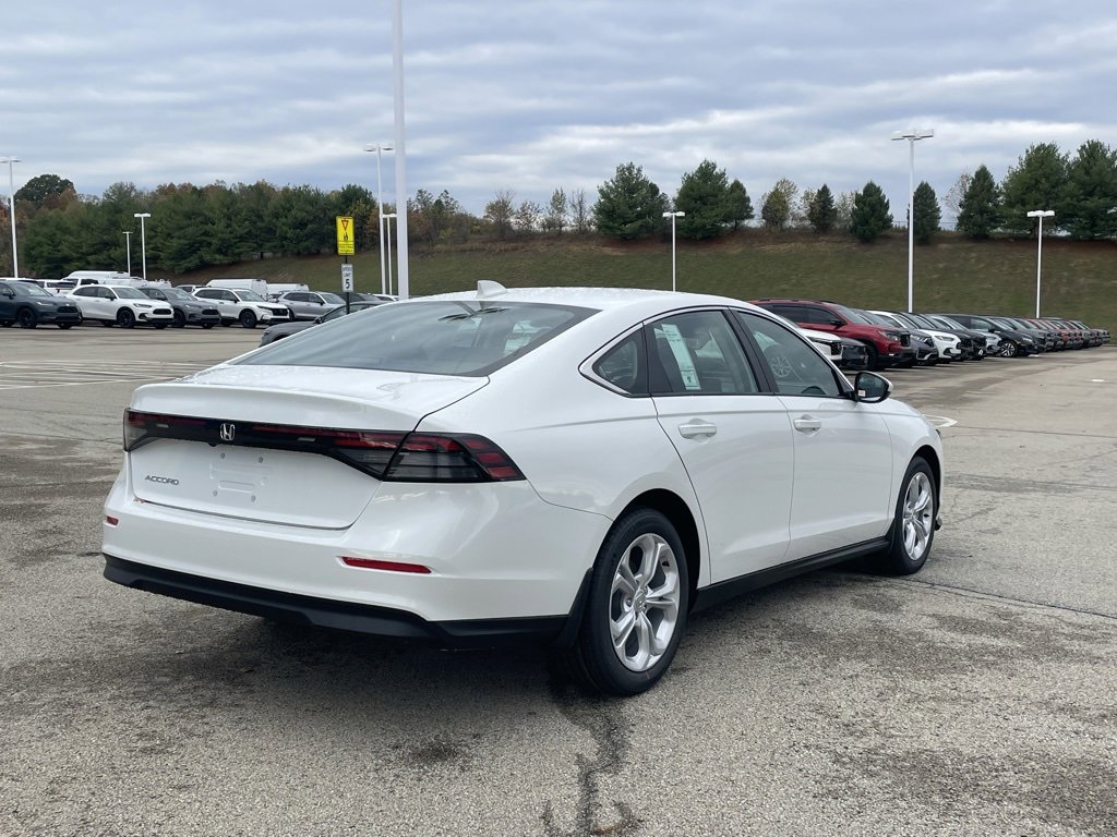 New 2025 Honda Accord LX image 3